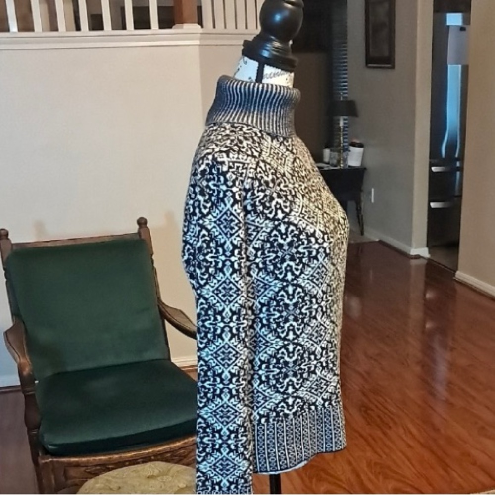 Talbots Black And White Patterned Turtleneck Swea… - image 4